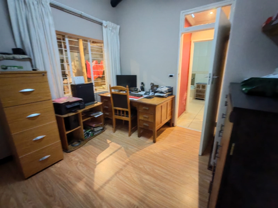 3 Bedroom Property for Sale in Vaalpark Free State